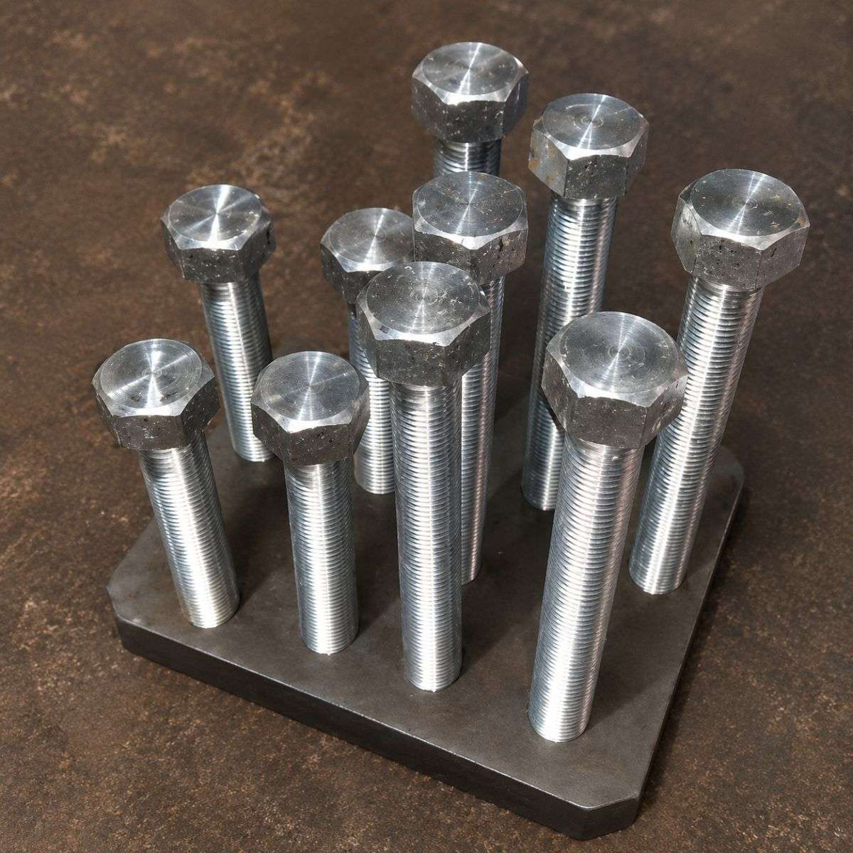 NON -STD BOLTS